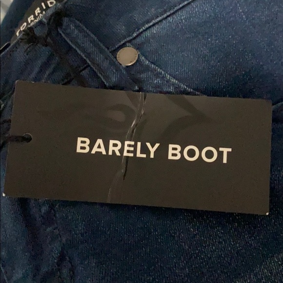 Torrid Barely Boot Dark Wash Jeans 12S 12 Short - Picture 4 of 4